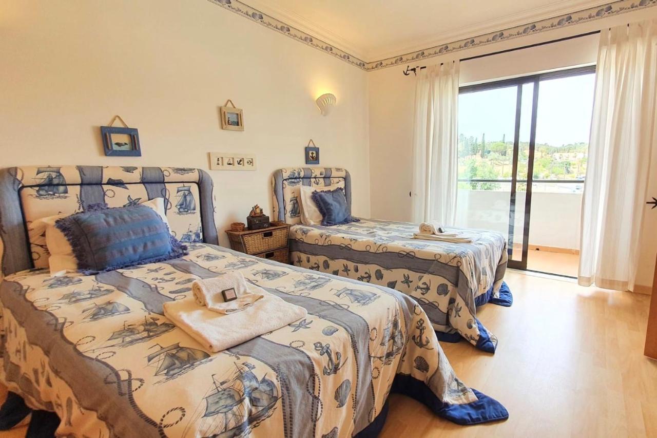 Lovelystay - Alto Dos Calicos 2Br House With Garden Αλμπουφέιρα Εξωτερικό φωτογραφία